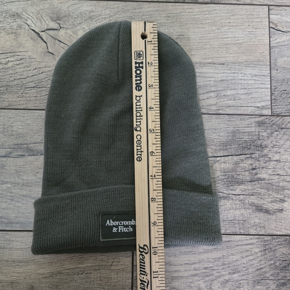 Abercrombie & Fitch Forest Green Winter Hat - Picture 4 of 4